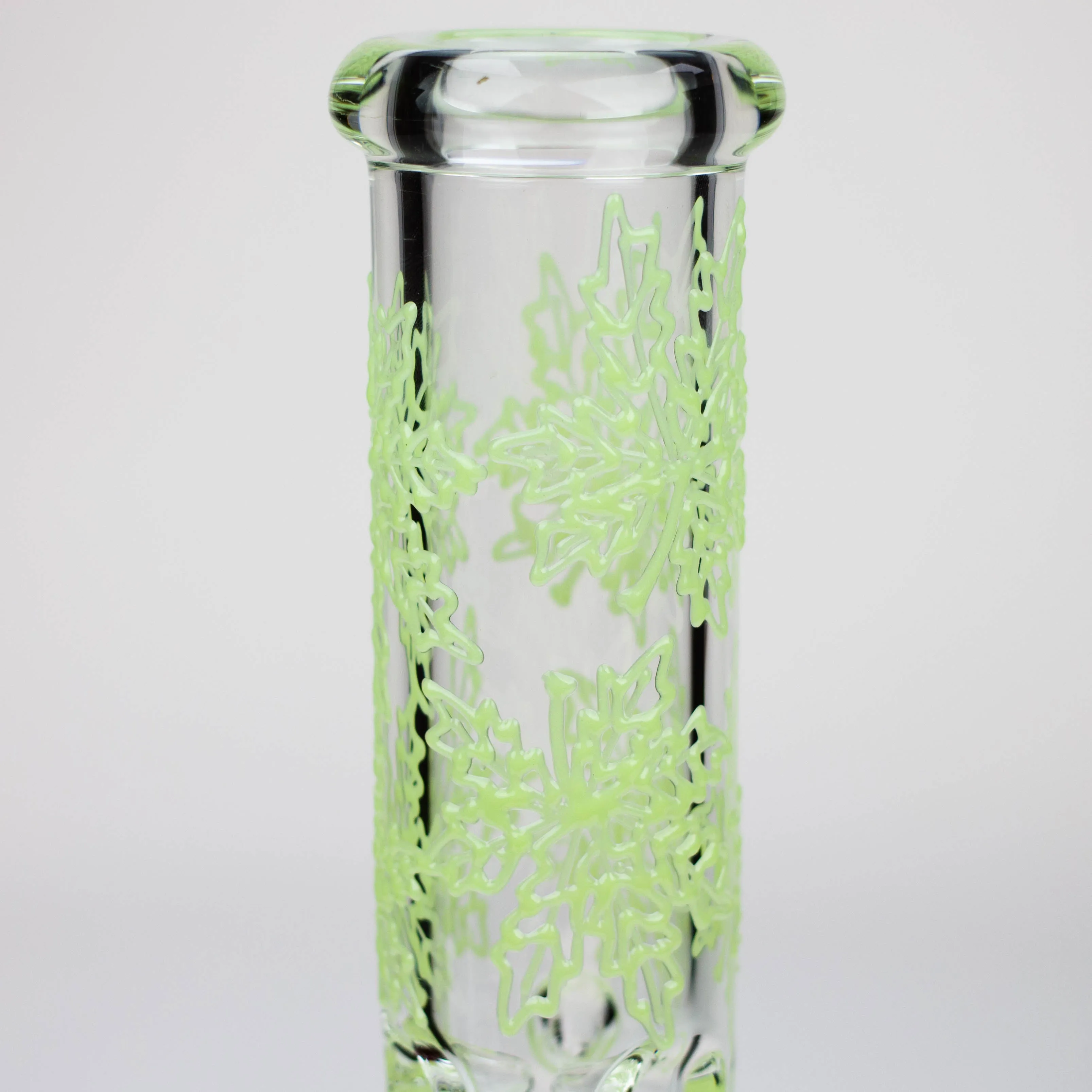 13" Glow-In-The-Dark Leaves Bong