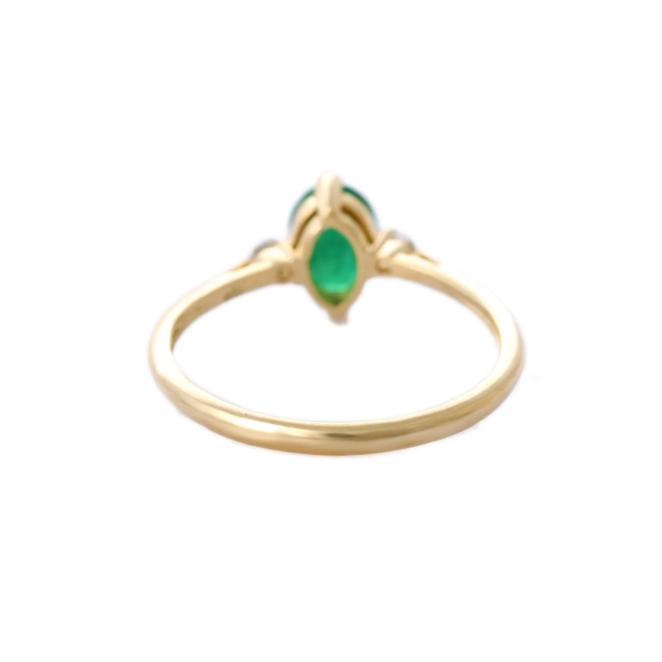 14K Gold Emerald Ring