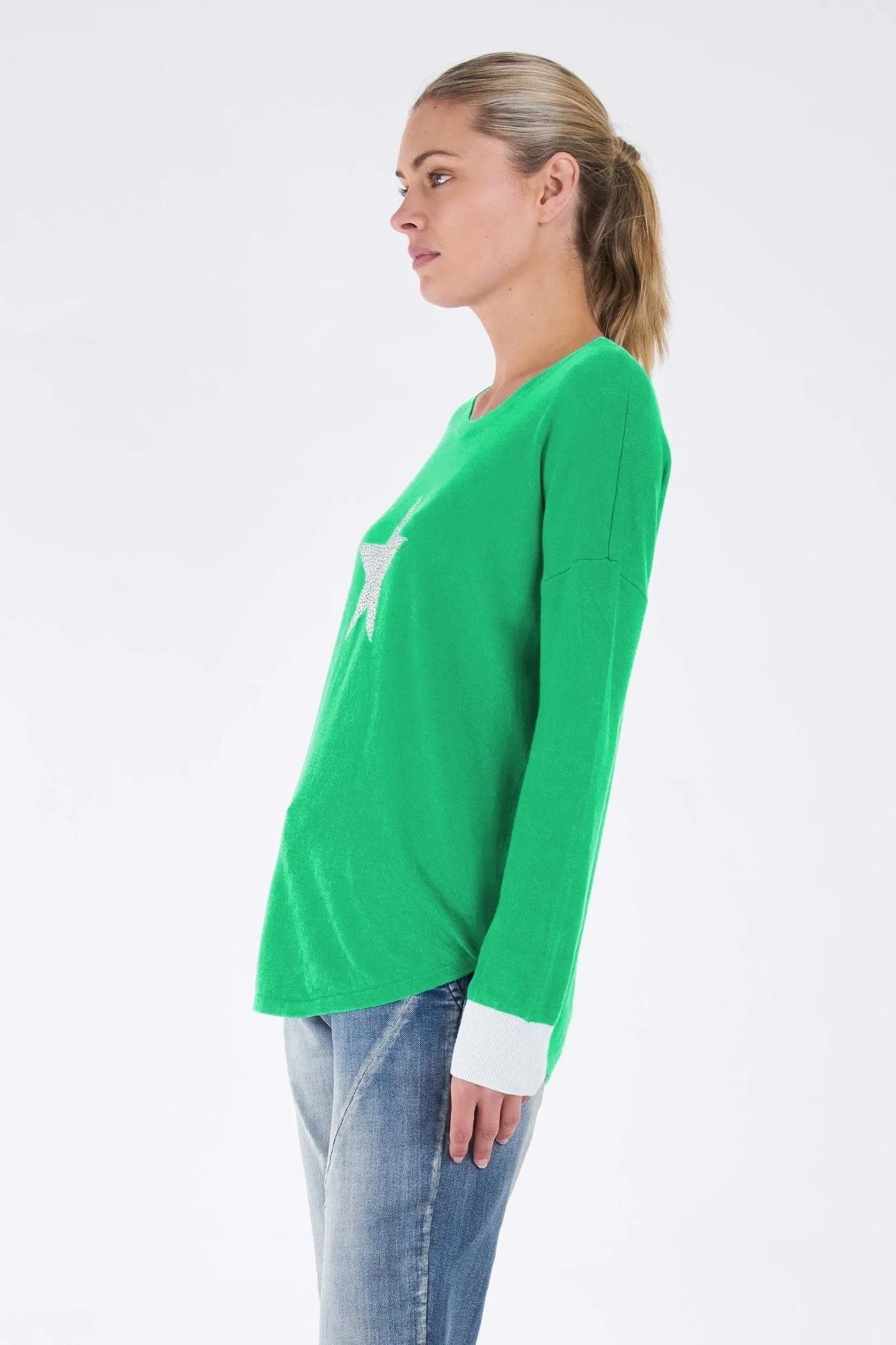 Betty Basics Sophie Knit Jumper in Apple Star