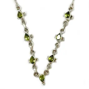 Cheche Peridot Boho Necklace