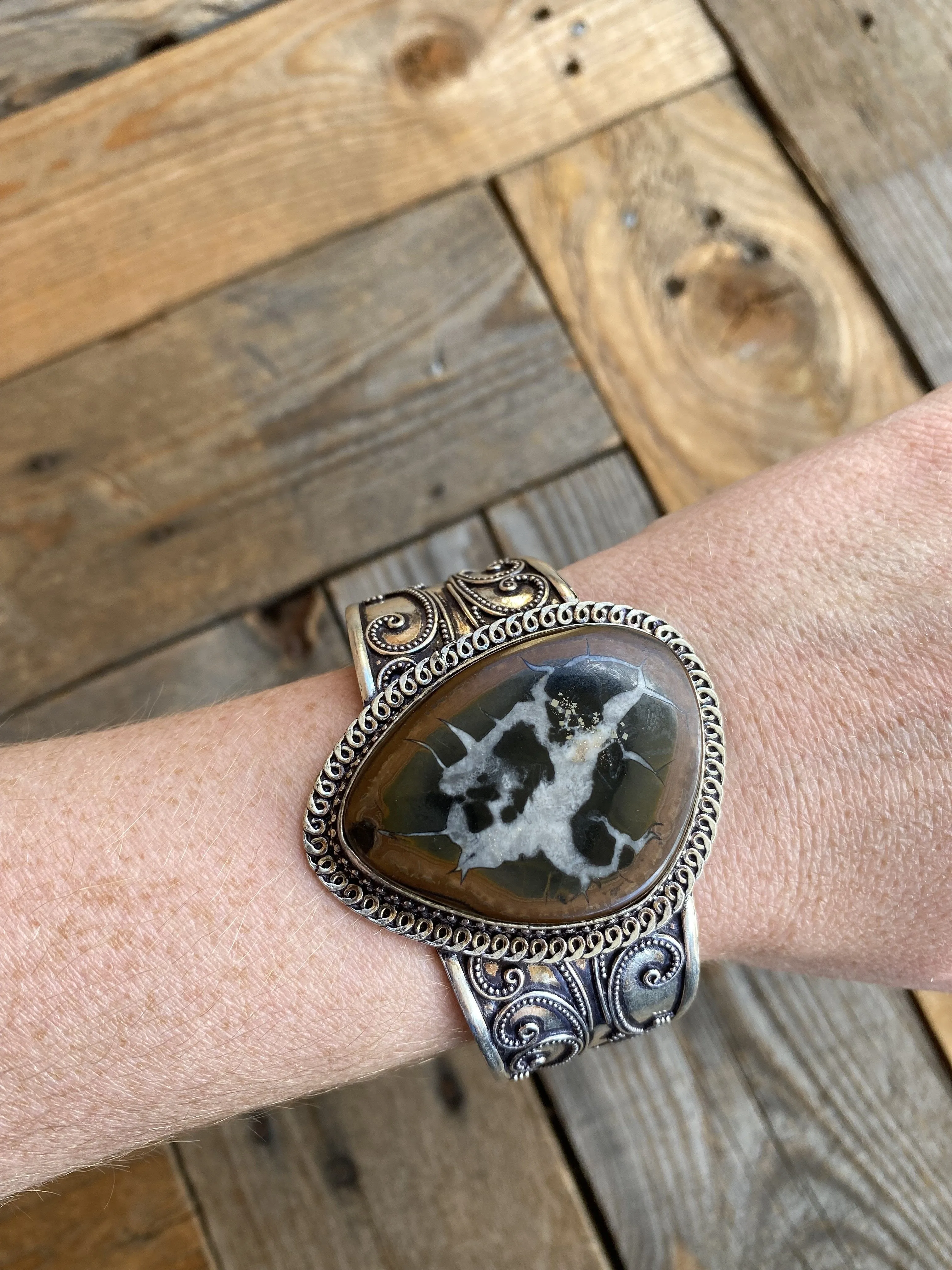 Crazy Horse Agate and Silver Cuff Bracelet