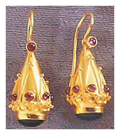 Crown Of Pompeii Screw Back Earrings