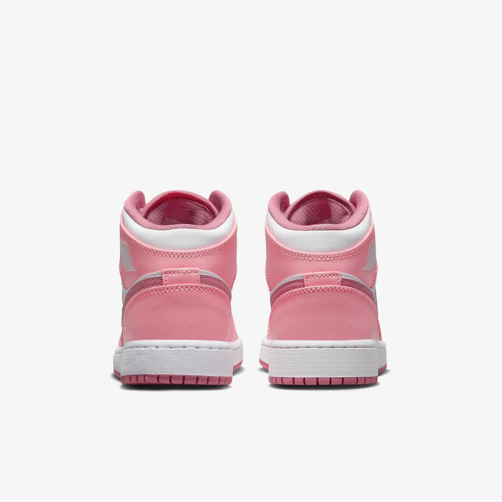 (GS) Air Jordan 1 Mid 'Valentine's Day' (2023) DQ8423-616