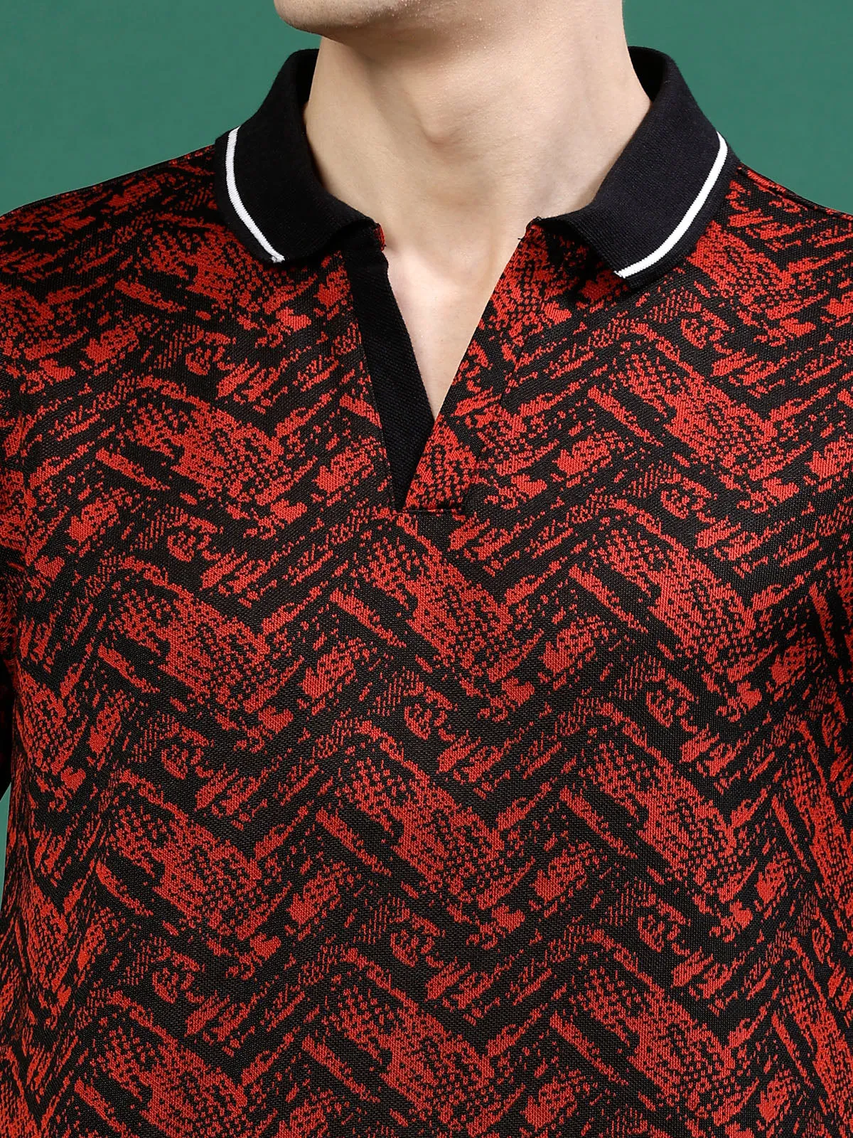 Men's Abstract Jacquard Polo High-Low T-Shirt