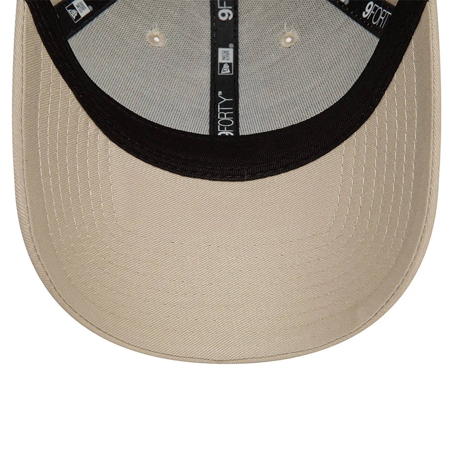 NEW ERA New York Yankees League Essential Light Beige 9FORTY Adjustable Cap