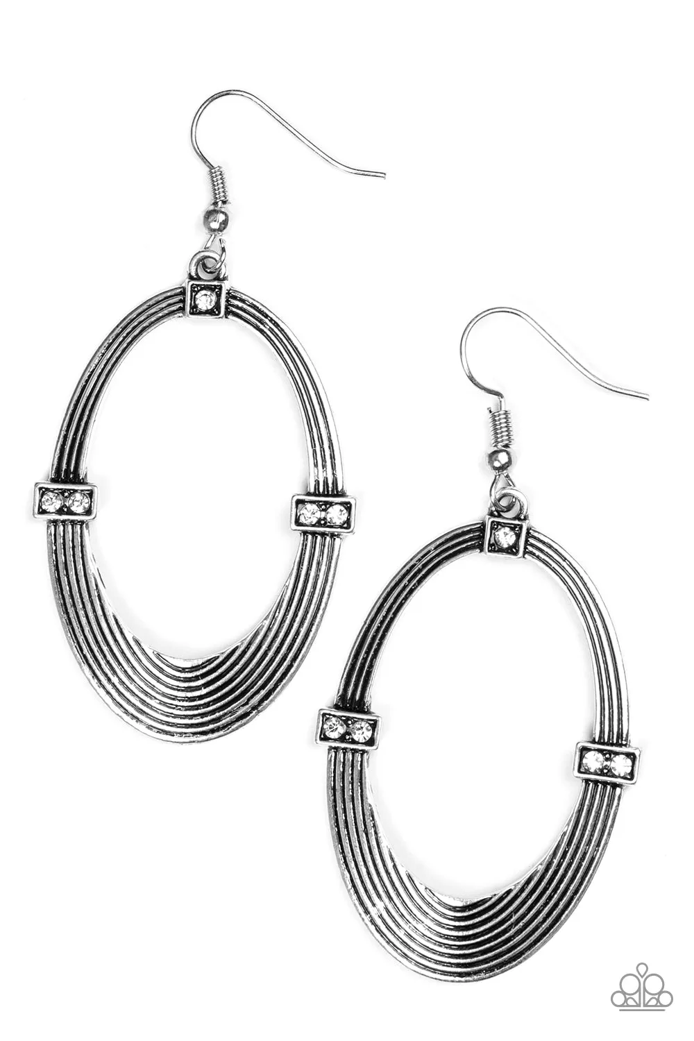 Paparazzi Accessories  - Radiantly Rural #E90 Peg - White Earrings