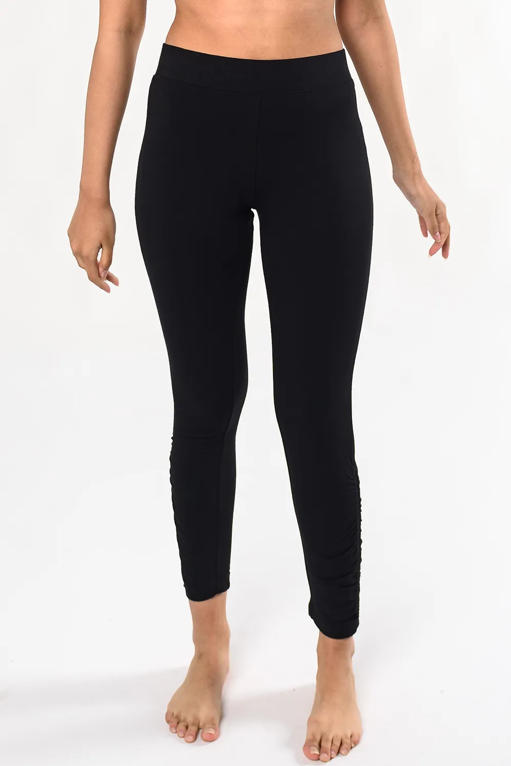 Ruched Movement Bamboo Legging - Black