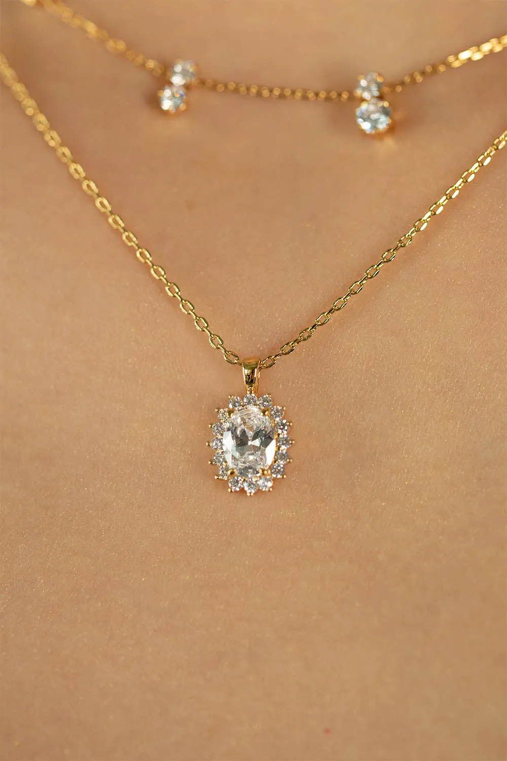 Sparkle Oval Necklace 14K Gold Plated