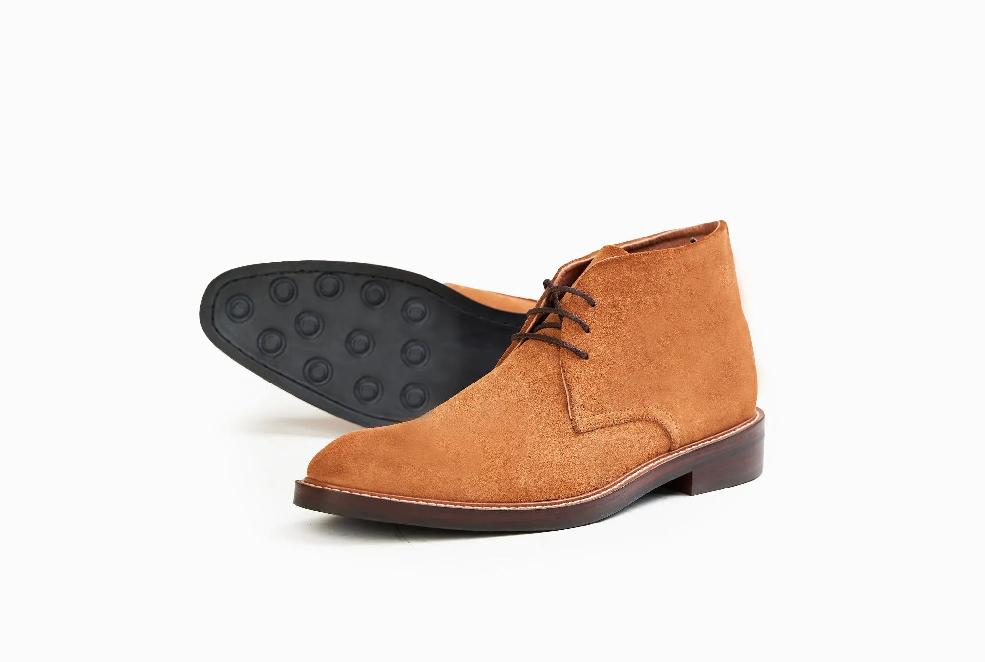 The Armas Chukka Boot - Desert Suede